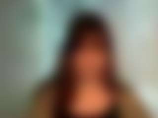 Live cam show with Lora - Moaning on Soda Cam