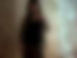 Live cam show with Lora - Natural on liverealitysex.com