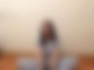 Live cam show with VivianHerdon - Public Brown Hair on nudelive.tv