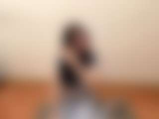 Live cam show with VivianHerdon - Average on TeamSkeetLive