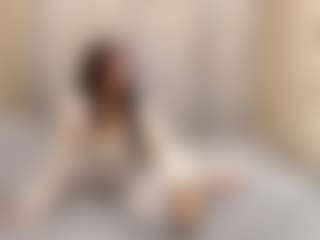 Live cam show with VivianHerdon - Average on Mixed Magazine Live