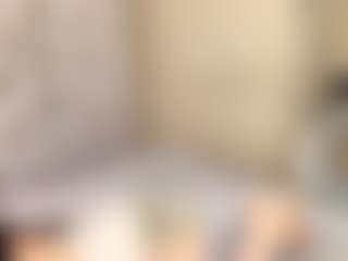 Live cam show with VivianHerdon - Skinny on madthumbs