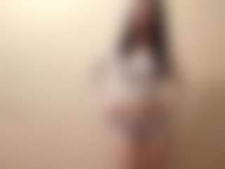 Live cam show with VivianHerdon - Blue Eyes on xxxlivecams.org