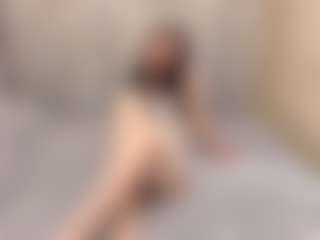 Live cam show with VivianHerdon - Blue Eyes on Camsoda