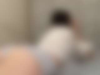 Live cam show with VivianHerdon - Granny Squirt on Milfs Live