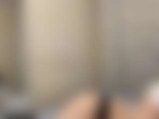 Live cam show with VivianHerdon - Granny on alttransgirls