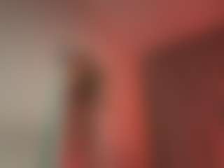 Live cam show with VivianHerdon - Facial on testsause.com