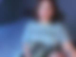 Live cam show with Yuumii-Nevada - Strip Brown Hair on hotwifechat.live