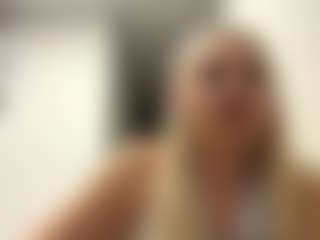 ZenaidaPippert's Live Sex Cam Show