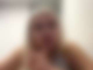 ZenaidaPippert's Live Sex Cam Show