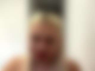 ZenaidaPippert's Live Sex Cam Show