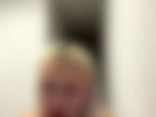 ZenaidaPippert's Live Sex Cam Show