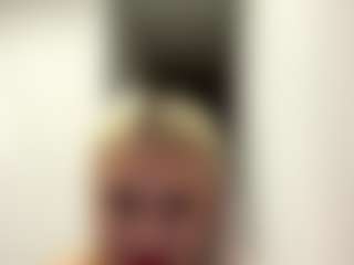 ZenaidaPippert's Live Sex Cam Show