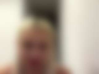 ZenaidaPippert's Live Sex Cam Show