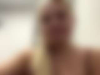 ZenaidaPippert's Live Sex Cam Show