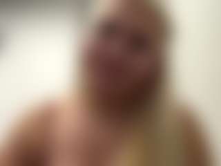 ZenaidaPippert's Live Sex Cam Show