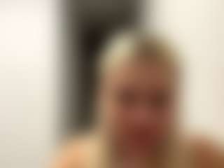 ZenaidaPippert's Live Sex Cam Show