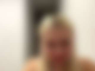 ZenaidaPippert's Live Sex Cam Show