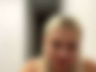 ZenaidaPippert's Live Sex Cam Show