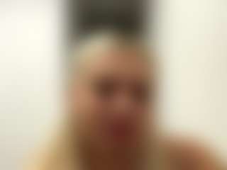 ZenaidaPippert's Live Sex Cam Show