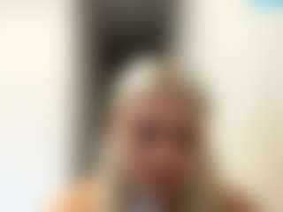 ZenaidaPippert's Live Sex Cam Show