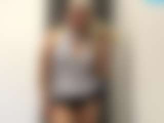 ZenaidaPippert's Live Sex Cam Show