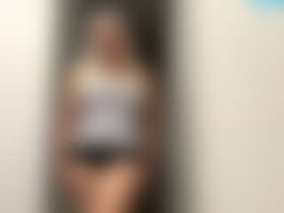 ZenaidaPippert's Live Sex Cam Show