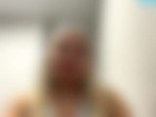ZenaidaPippert's Live Sex Cam Show