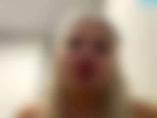 ZenaidaPippert's Live Sex Cam Show