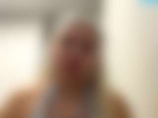 ZenaidaPippert's Live Sex Cam Show