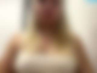 ZenaidaPippert's Live Sex Cam Show