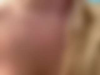 ZenaidaPippert's Live Sex Cam Show