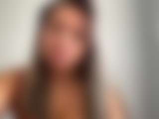 ZenaidaPippert's Live Sex Cam Show