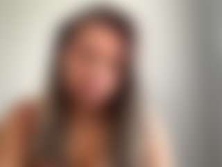 ZenaidaPippert's Live Sex Cam Show