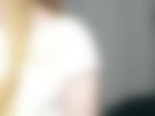 Qiyana's Live Sex Cam Show