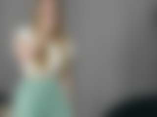 Qiyana's Live Sex Cam Show