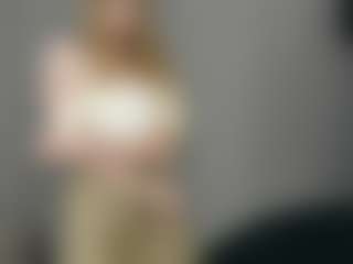 Qiyana's Live Sex Cam Show