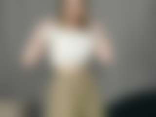 Qiyana's Live Sex Cam Show