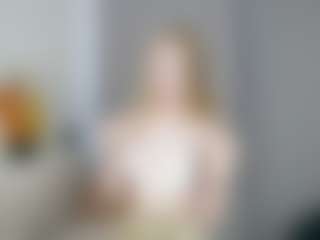 Live cam show with Qiyana - College Big Tits on Fling VIP Chat