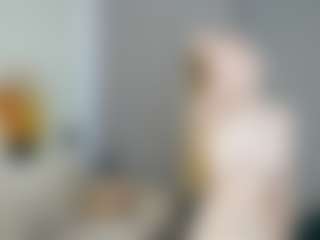 Qiyana's Live Sex Cam Show