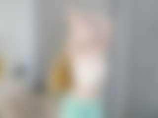 Live cam show with Qiyana - Solo on Camsoda