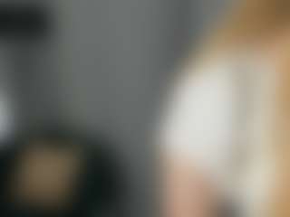 Live cam show with Qiyana - Dirty Talk on Milfs Live