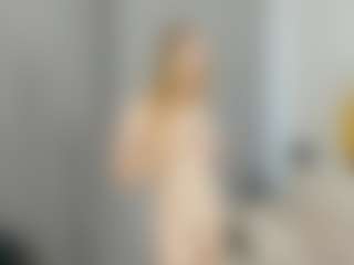 Live cam show with Qiyana - Cute on Strip Flash - Live Sex Shows
