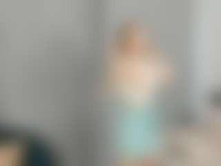 Qiyana's Live Sex Cam Show