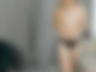 Live cam show with Qiyana - Ass Bouncing on Camsoda