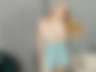 Live cam show with Qiyana - Green Eyes on SxyPornLive