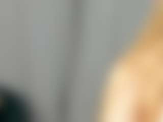 Live cam show with Qiyana - Blonde Hair on SxyPornLive