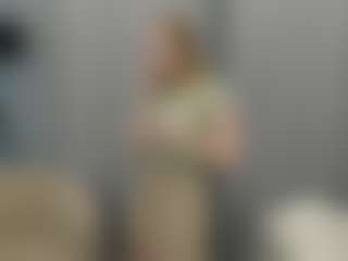 Qiyana's Live Sex Cam Show