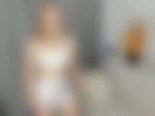 Qiyana's Live Sex Cam Show