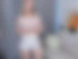 Live cam show with Qiyana - Upskirt on CamClone